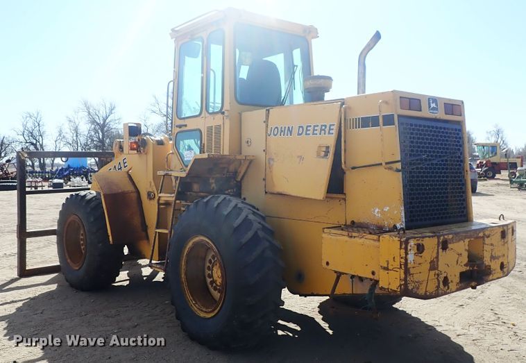 image for item DE5528 1988 John Deere 544E wheel loader