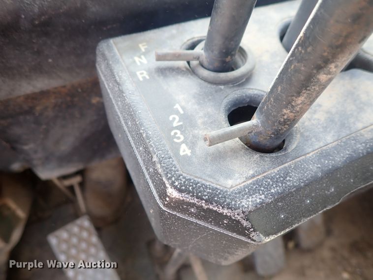 image for item DE5528 1988 John Deere 544E wheel loader