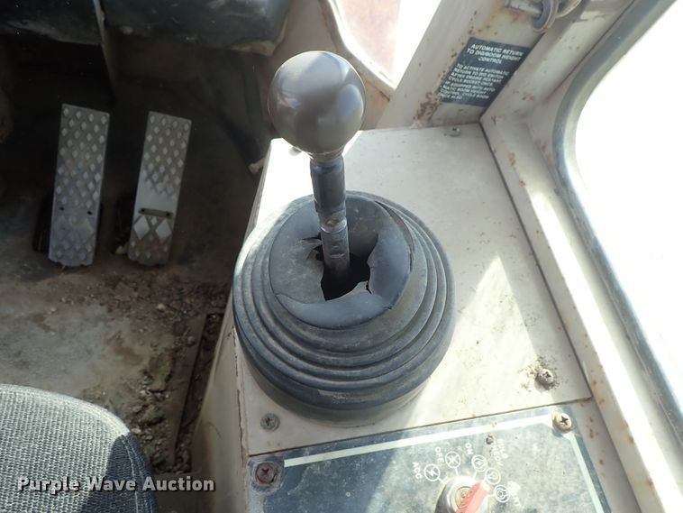 image for item DE5528 1988 John Deere 544E wheel loader