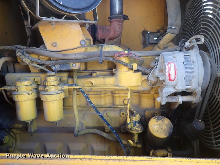 image for item DE5528 1988 John Deere 544E wheel loader