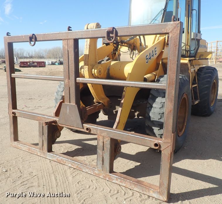 image for item DE5528 1988 John Deere 544E wheel loader