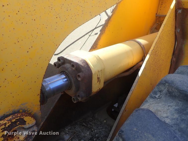 image for item DE5528 1988 John Deere 544E wheel loader