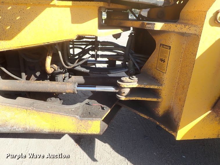 image for item DE5528 1988 John Deere 544E wheel loader