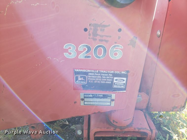 image for item DG8811 Case IH 3206 disc mower