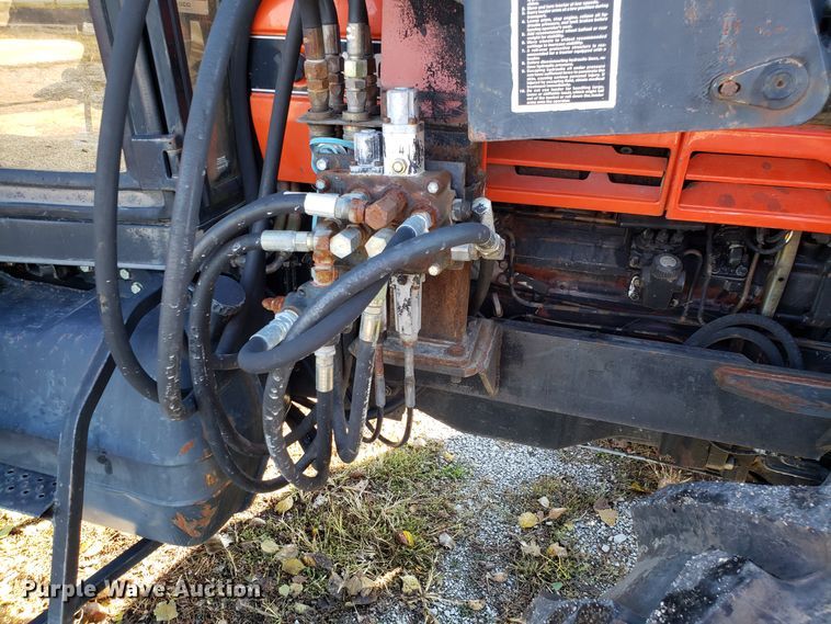 image for item DG8812 1993 AGCO 7600 MFWD tractor