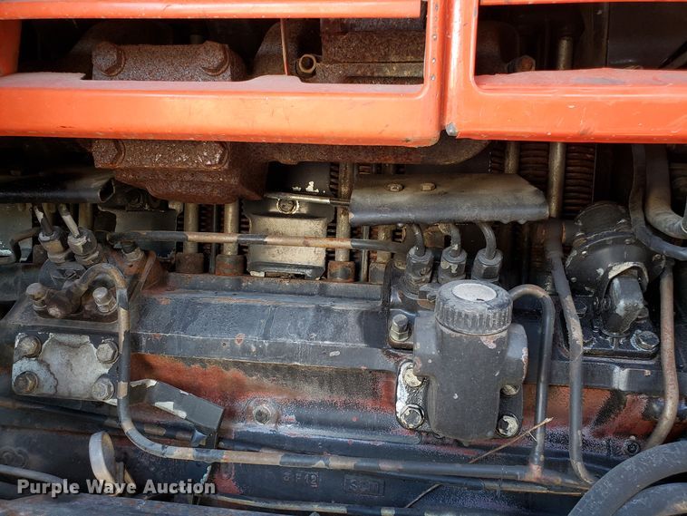 image for item DG8812 1993 AGCO 7600 MFWD tractor