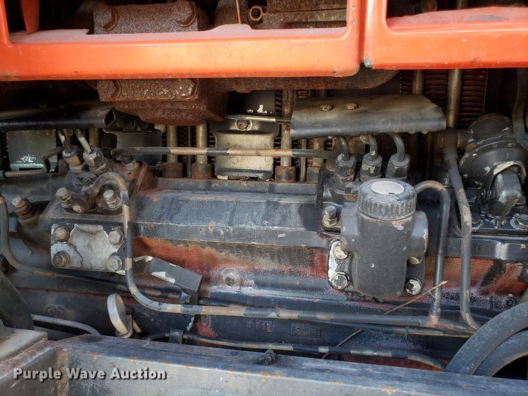 image for item DG8812 1993 AGCO 7600 MFWD tractor