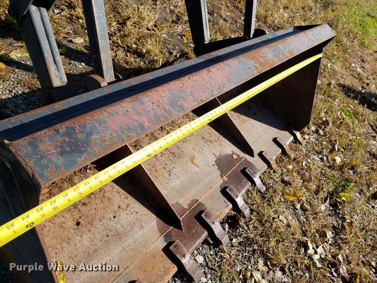 image for item DG8812 1993 AGCO 7600 MFWD tractor