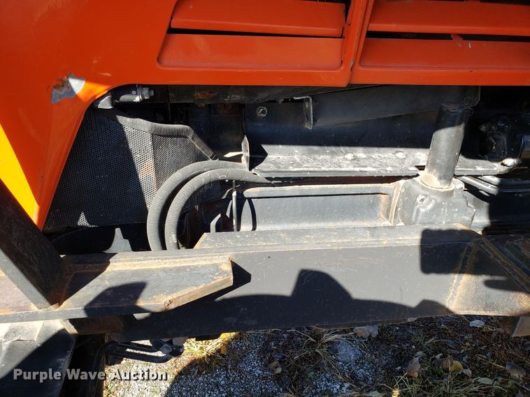 image for item DG8812 1993 AGCO 7600 MFWD tractor