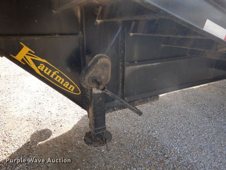 image for item DH2193 2006 Kaufman drop deck equipment trailer