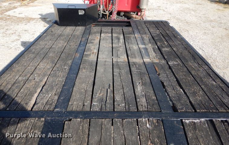 image for item DH2193 2006 Kaufman drop deck equipment trailer