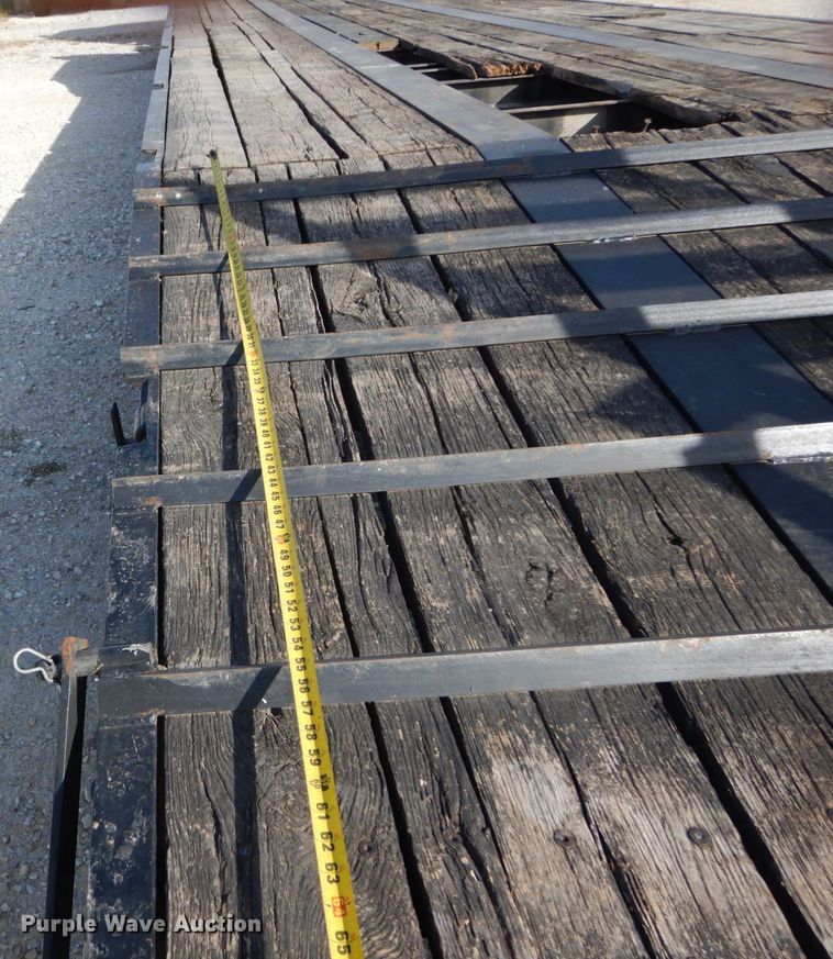 image for item DH2193 2006 Kaufman drop deck equipment trailer