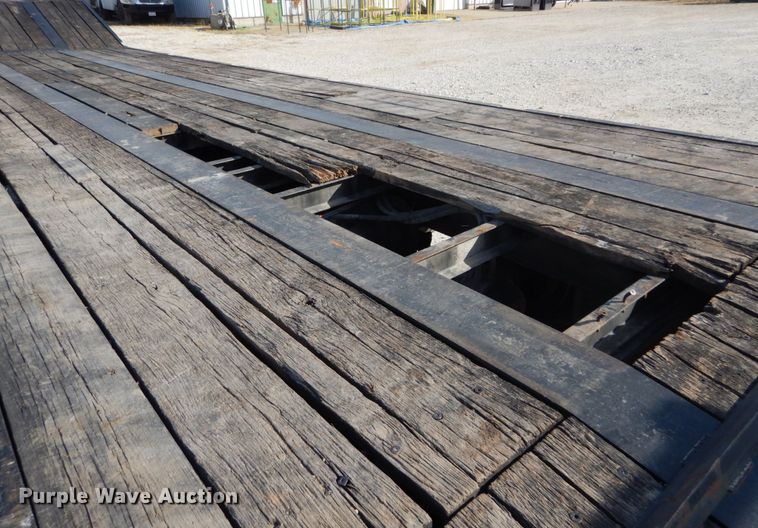 image for item DH2193 2006 Kaufman drop deck equipment trailer