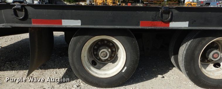 image for item DH2193 2006 Kaufman drop deck equipment trailer
