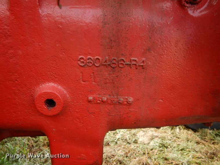 image for item DH2198 1956 International Utility 300 tractor