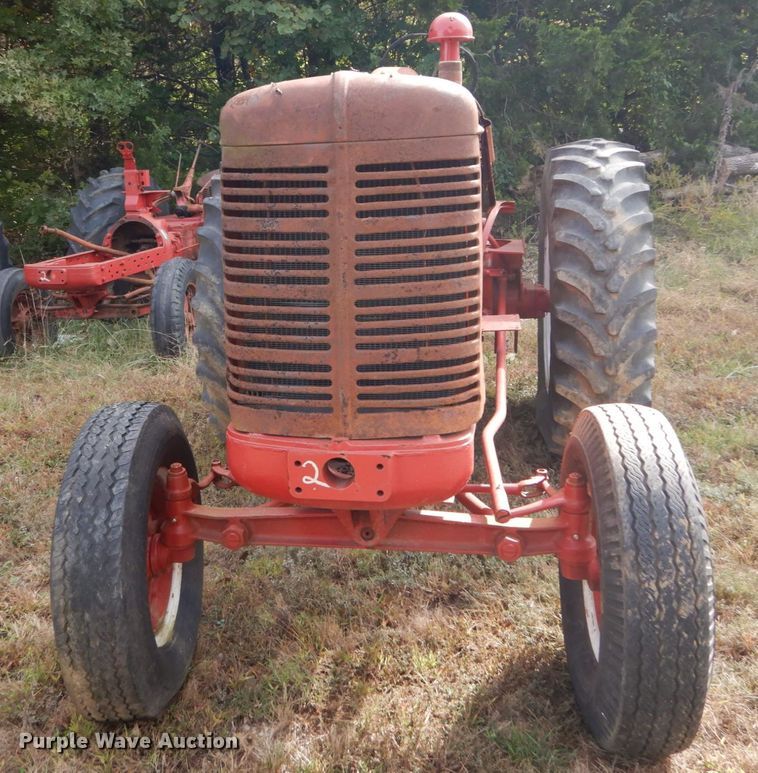 image for item DH2199 (2) International W6 tractors