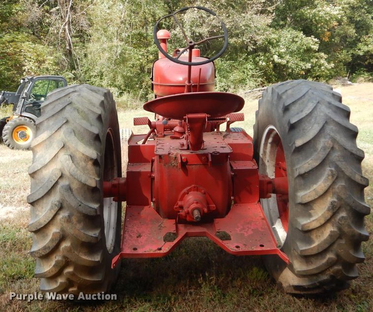 image for item DH2199 (2) International W6 tractors