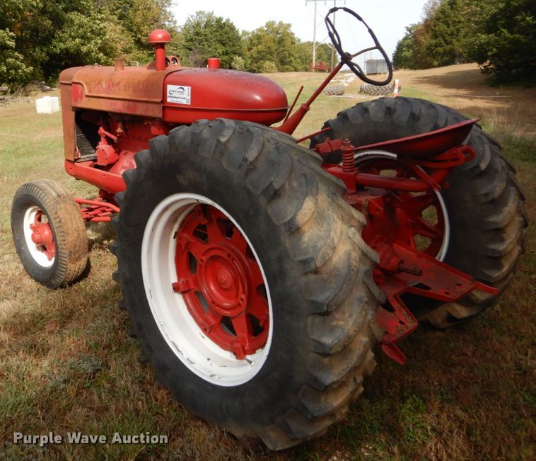 image for item DH2199 (2) International W6 tractors