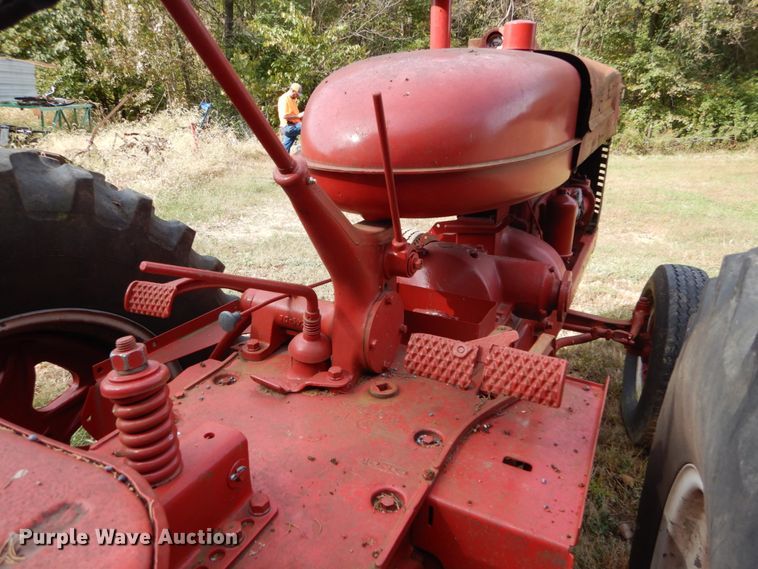 image for item DH2199 (2) International W6 tractors