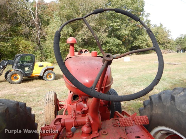 image for item DH2199 (2) International W6 tractors