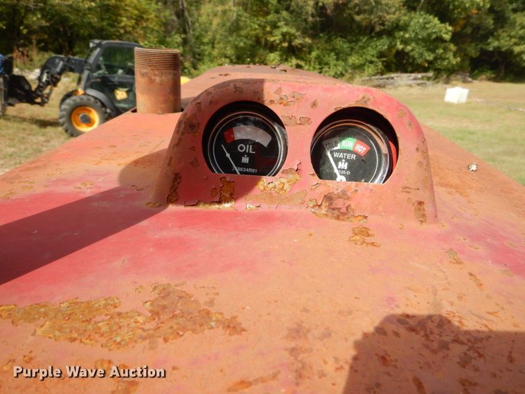 image for item DH2199 (2) International W6 tractors