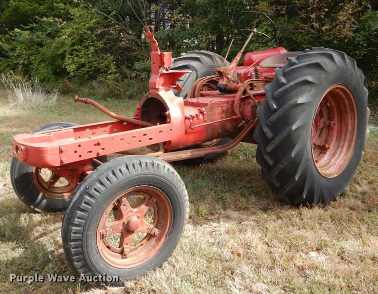 image for item DH2199 (2) International W6 tractors