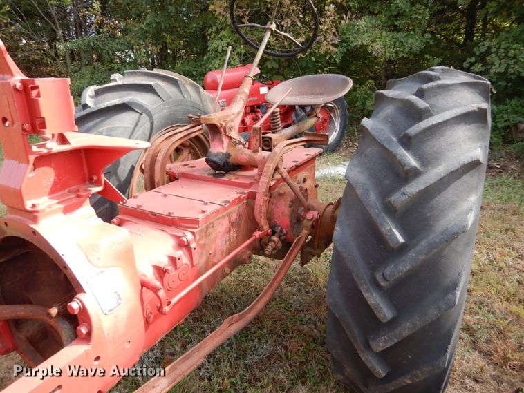image for item DH2199 (2) International W6 tractors