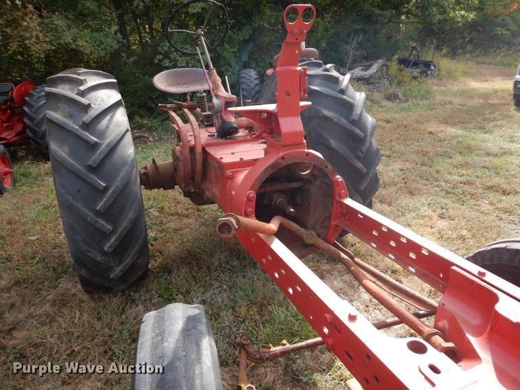 image for item DH2199 (2) International W6 tractors