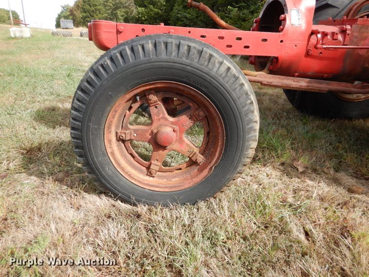 image for item DH2199 (2) International W6 tractors