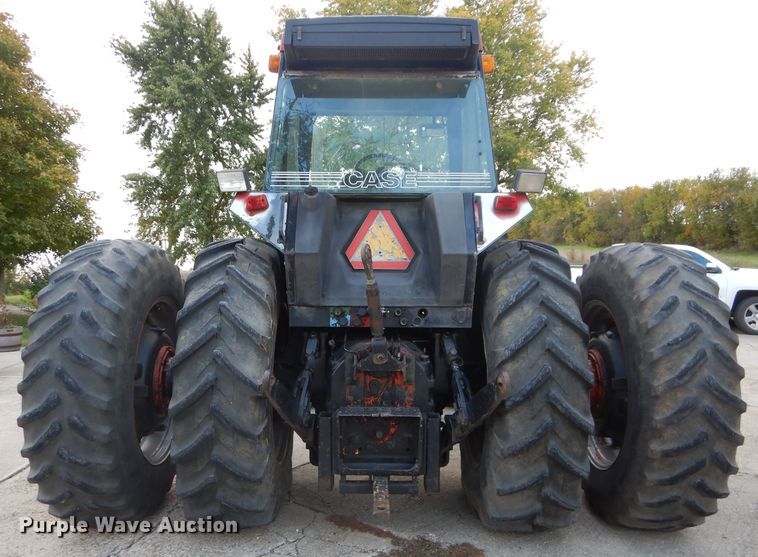 image for item DH2655 1984 Case IH 2394 tractor