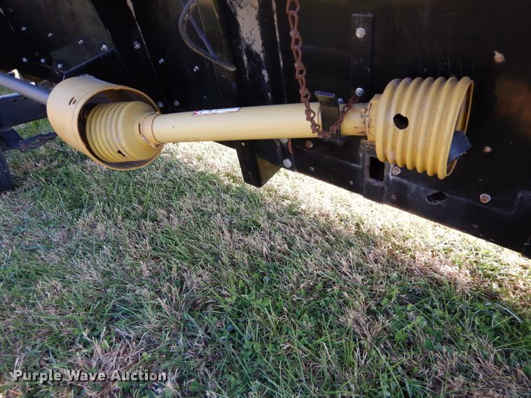 image for item DH2667 2005 AGCO Gleaner 800 flex head