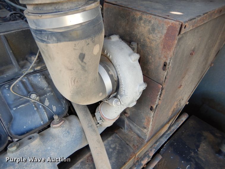 image for item DH2668 1991 Gleaner R70 RWA combine