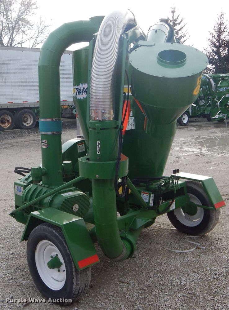 image for item DH6750 Walinga 7614 Deluxe grain vacuum