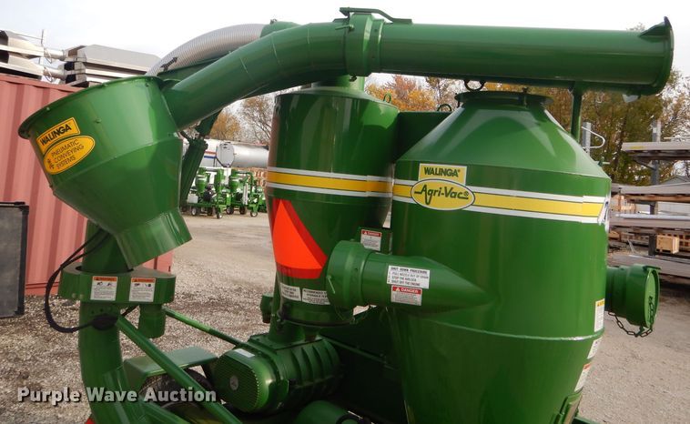 image for item DH6750 Walinga 7614 Deluxe grain vacuum