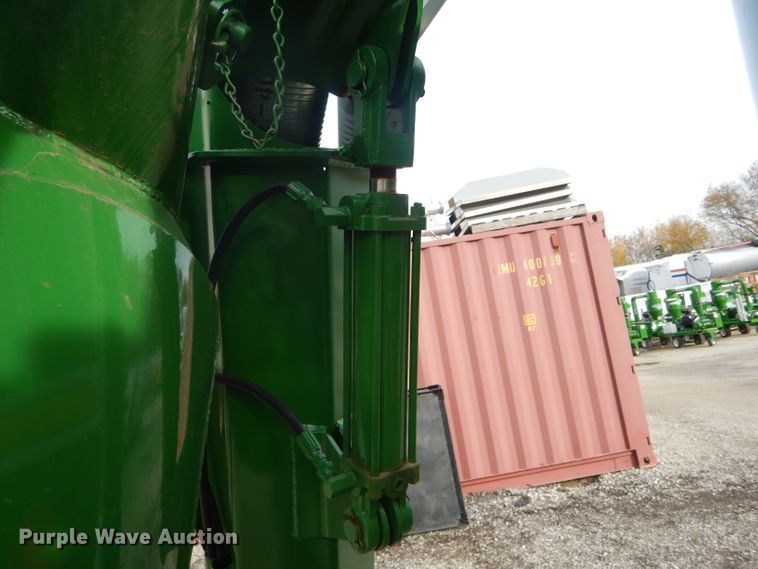 image for item DH6750 Walinga 7614 Deluxe grain vacuum