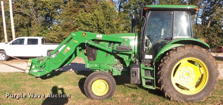 image for item DH7763 2016 John Deere 6105E tractor