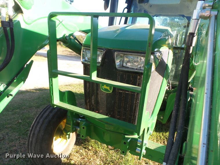 image for item DH7763 2016 John Deere 6105E tractor