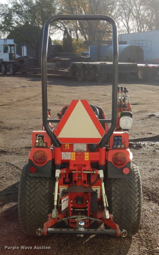 image for item EC9048 McCormick G25 MFWD tractor