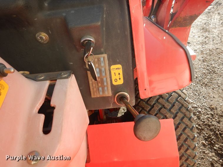 image for item EC9048 McCormick G25 MFWD tractor