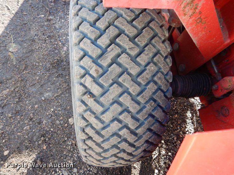 image for item EC9048 McCormick G25 MFWD tractor