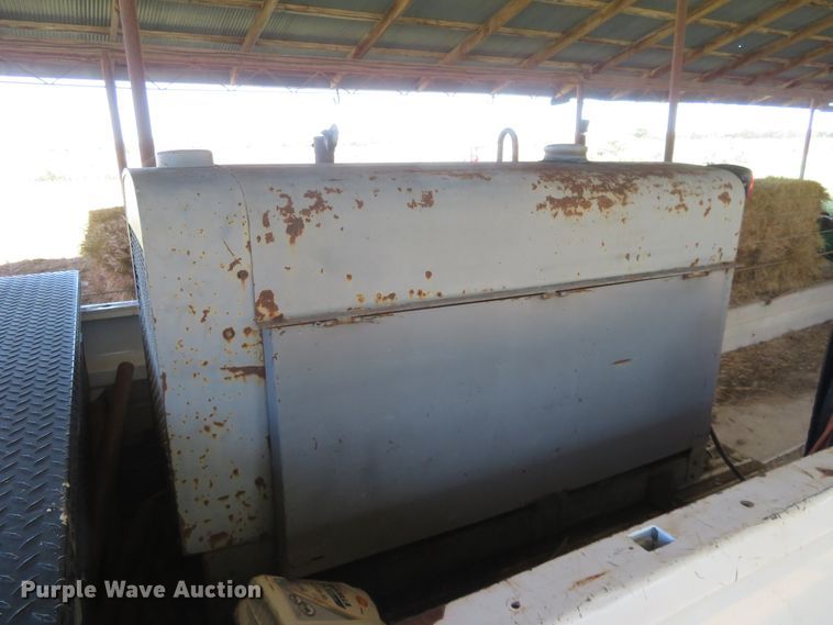 image for item EQ9306 Welding trailer