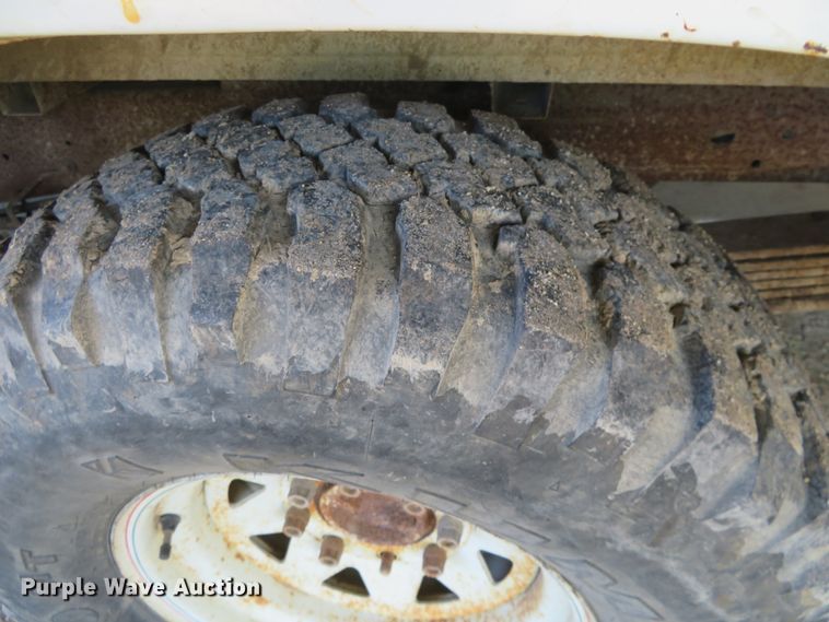 image for item EQ9306 Welding trailer