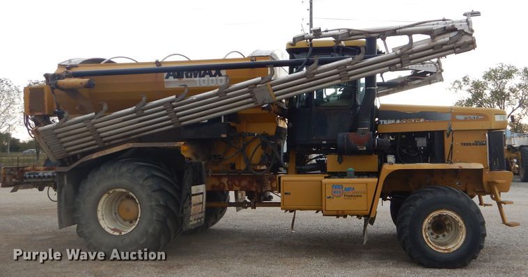 image for item EY9306 2005 Ag-Chem 8104 TerraGator applicator