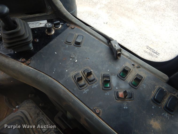 image for item EY9306 2005 Ag-Chem 8104 TerraGator applicator