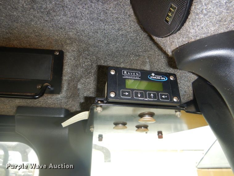 image for item EY9306 2005 Ag-Chem 8104 TerraGator applicator