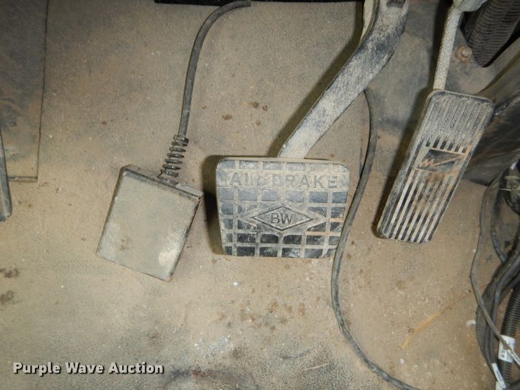 image for item EY9306 2005 Ag-Chem 8104 TerraGator applicator