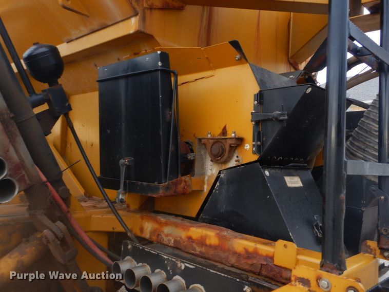 image for item EY9306 2005 Ag-Chem 8104 TerraGator applicator