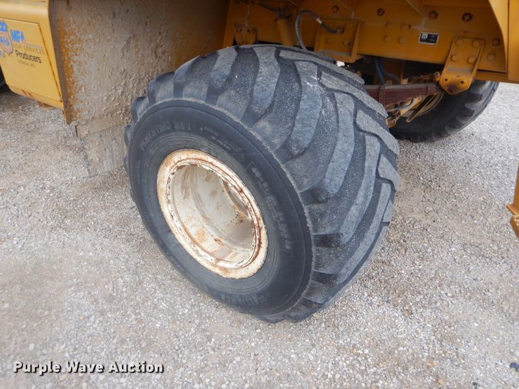 image for item EY9306 2005 Ag-Chem 8104 TerraGator applicator