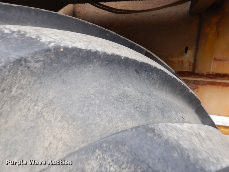 image for item EY9306 2005 Ag-Chem 8104 TerraGator applicator