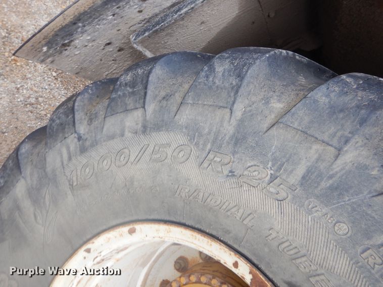 image for item EY9306 2005 Ag-Chem 8104 TerraGator applicator